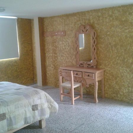 Hotel Tolotzin Toluca Pokój zdjęcie